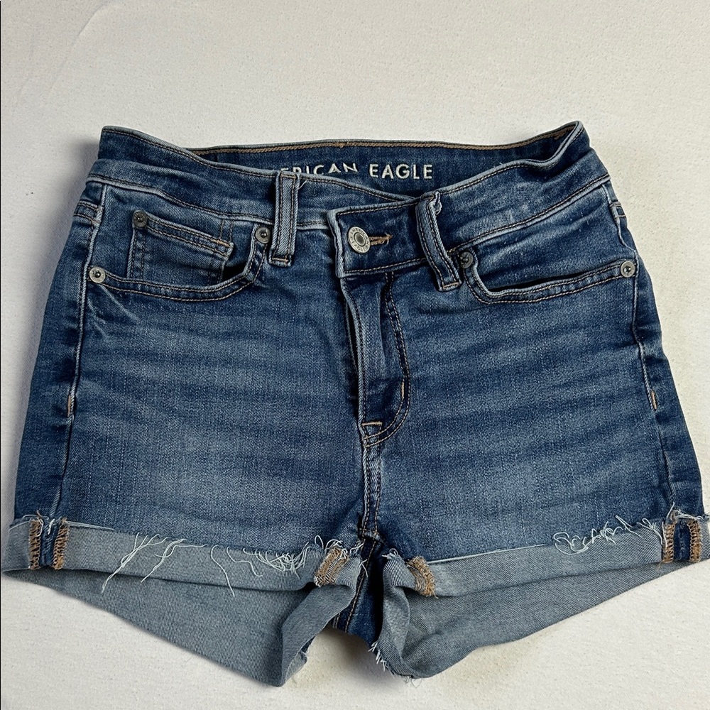 American Eagle OutfittersHigh Rise Shortie Next Level Stretch Sz 0 Denim Shorts